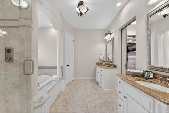 873 Tallgrass DRIVE, Grafton, WI 53024