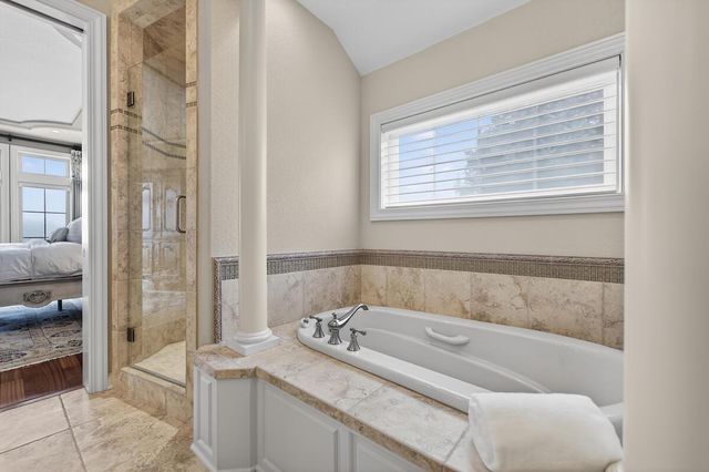 873 Tallgrass DRIVE, Grafton, WI 53024
