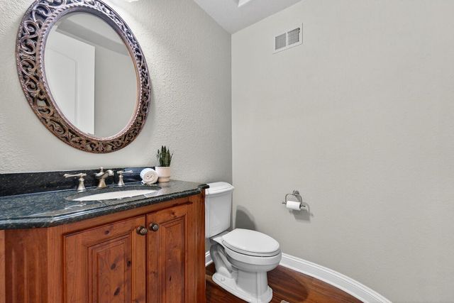 873 Tallgrass DRIVE, Grafton, WI 53024