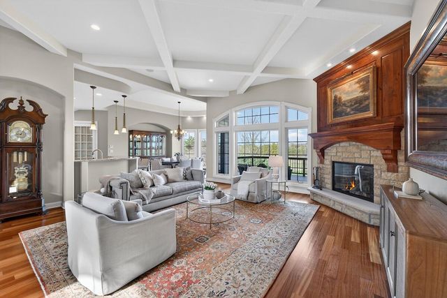 873 Tallgrass DRIVE, Grafton, WI 53024