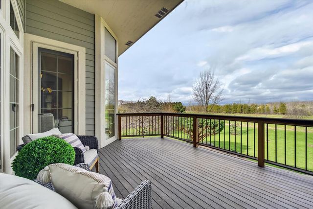 873 Tallgrass DRIVE, Grafton, WI 53024