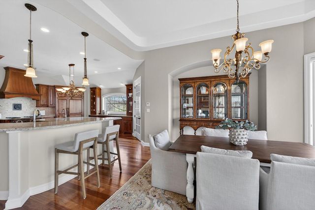 873 Tallgrass DRIVE, Grafton, WI 53024