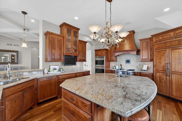 873 Tallgrass DRIVE, Grafton, WI 53024
