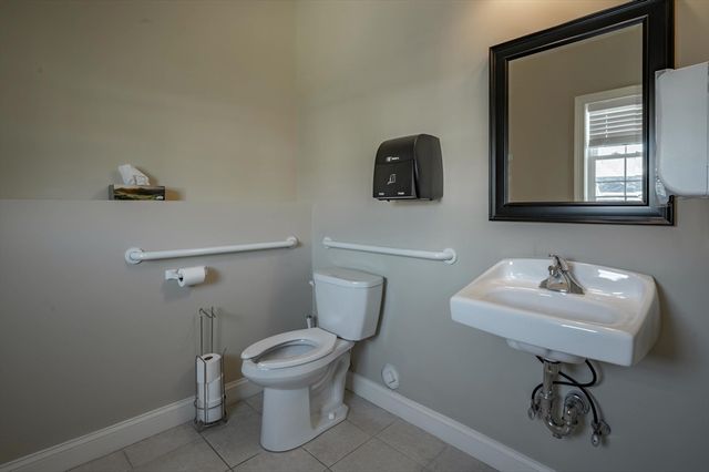 12 Torrey Pines Cir 12, Plaistow, NH 03865