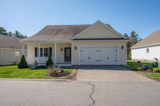 12 Torrey Pines Cir 12, Plaistow, NH 03865