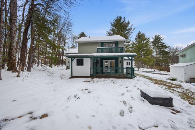 17 Elizabeth Way, Kiamesha Lake, NY 12751