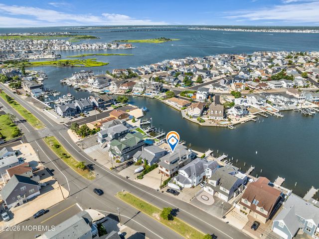 2106 Bay Boulevard, Lavallette, NJ 08735