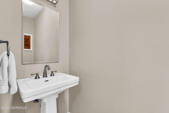 2106 Bay Boulevard, Lavallette, NJ 08735