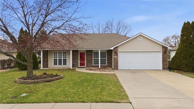 814 Coventry Lane, Raymore, MO 64083