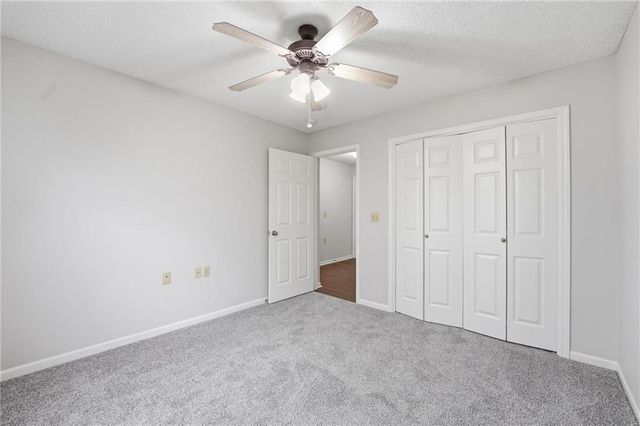 814 Coventry Lane, Raymore, MO 64083