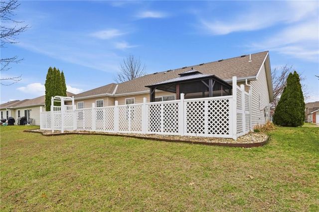 814 Coventry Lane, Raymore, MO 64083