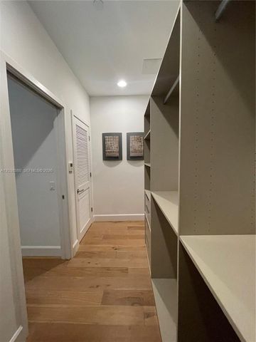 601 NE 27th St 201, Miami, FL 33137