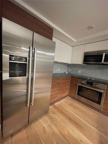 601 NE 27th St 201, Miami, FL 33137