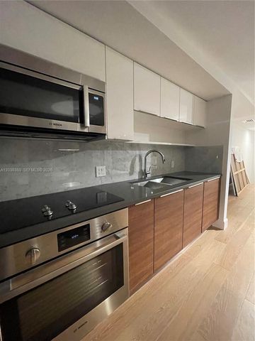 601 NE 27th St 201, Miami, FL 33137