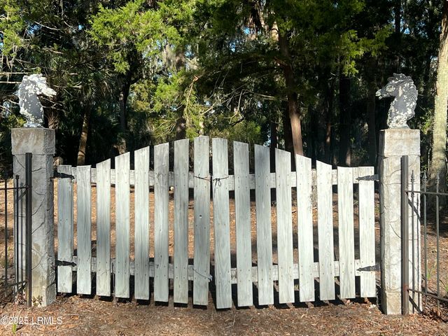 51 Harbor River Circle, St. Helena Island, SC 29920