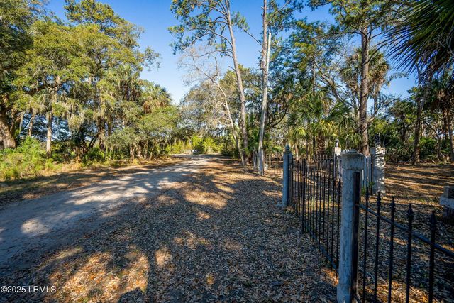 51 Harbor River Circle, St. Helena Island, SC 29920