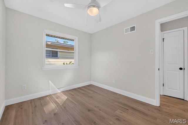324 E Clinton Place, Kirkwood, MO 63122