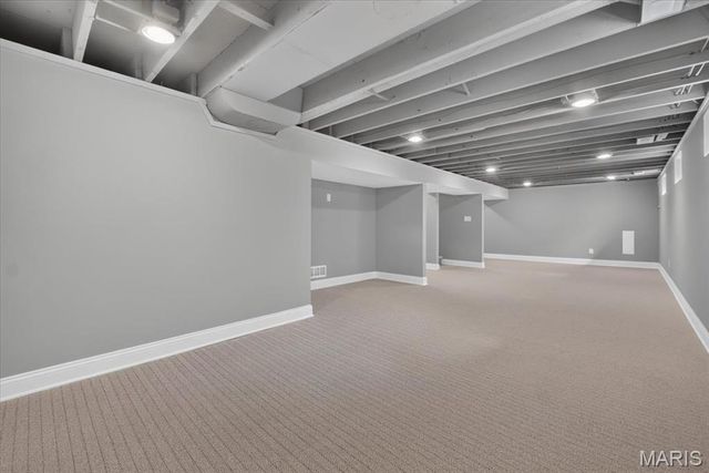 324 E Clinton Place, Kirkwood, MO 63122