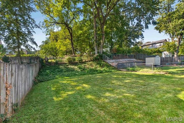 324 E Clinton Place, Kirkwood, MO 63122