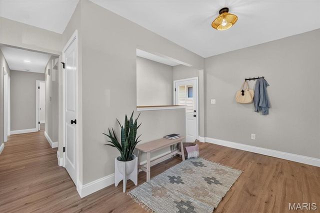 324 E Clinton Place, Kirkwood, MO 63122