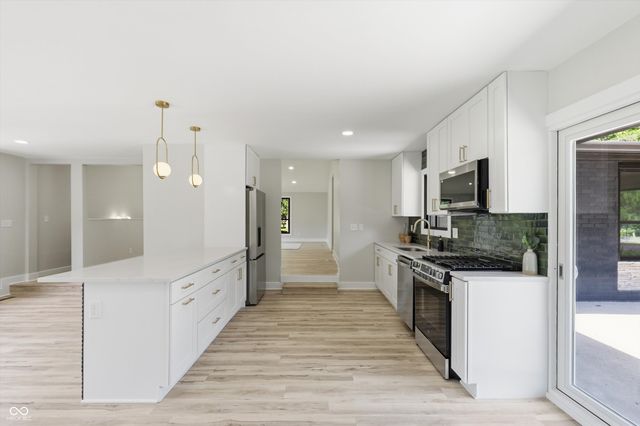 3040 Rolling Springs Drive, Carmel, IN 46033