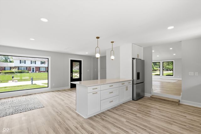 3040 Rolling Springs Drive, Carmel, IN 46033