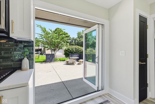 3040 Rolling Springs Drive, Carmel, IN 46033