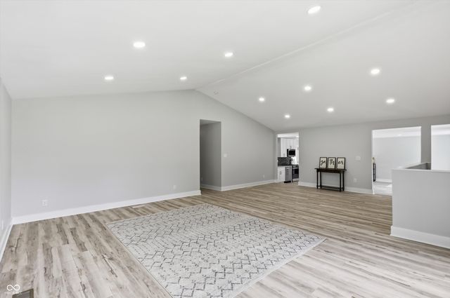 3040 Rolling Springs Drive, Carmel, IN 46033