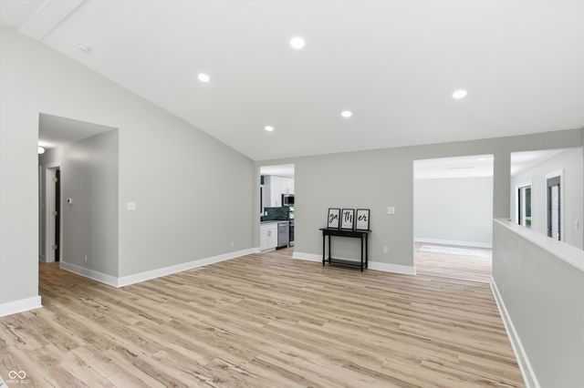 3040 Rolling Springs Drive, Carmel, IN 46033