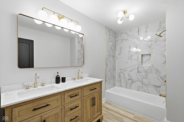 3040 Rolling Springs Drive, Carmel, IN 46033