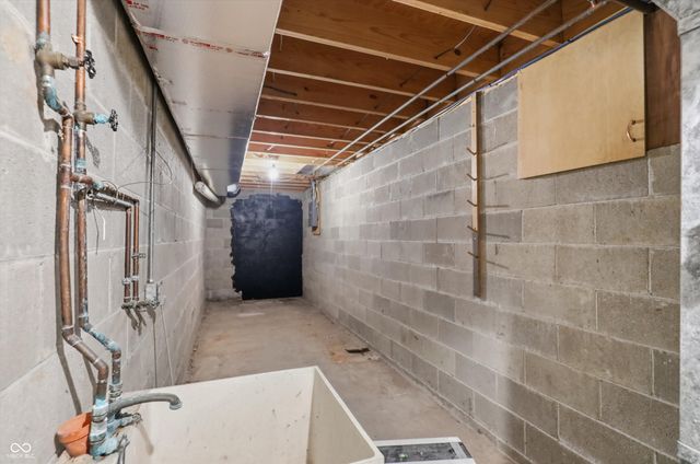 3040 Rolling Springs Drive, Carmel, IN 46033
