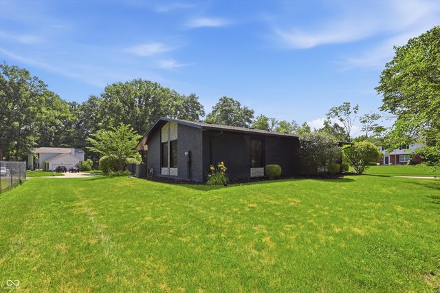 3040 Rolling Springs Drive, Carmel, IN 46033