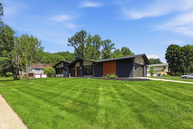 3040 Rolling Springs Drive, Carmel, IN 46033