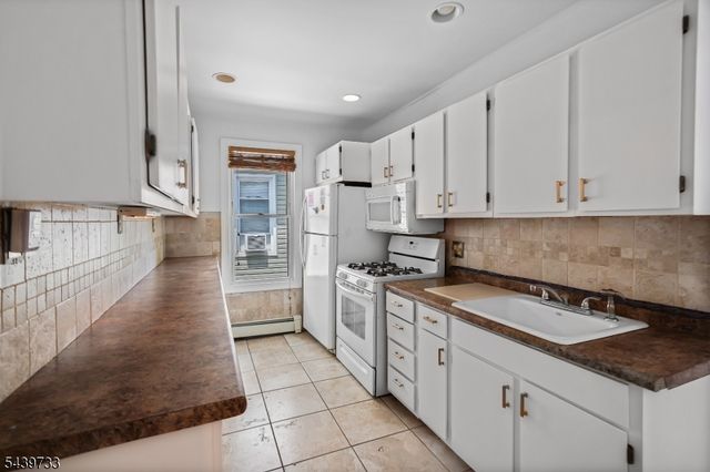 88 Franklin Ter, Irvington Twp., NJ 07111