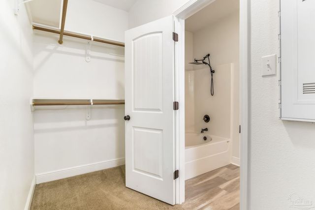 5723 Maggie Rose Cir, Milton, FL 32570