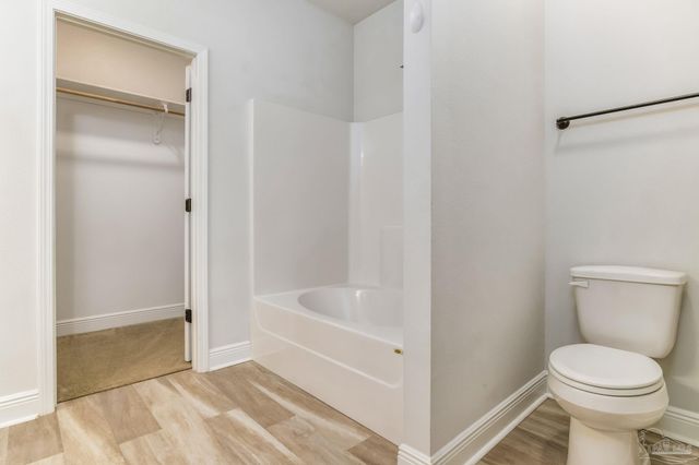 5723 Maggie Rose Cir, Milton, FL 32570