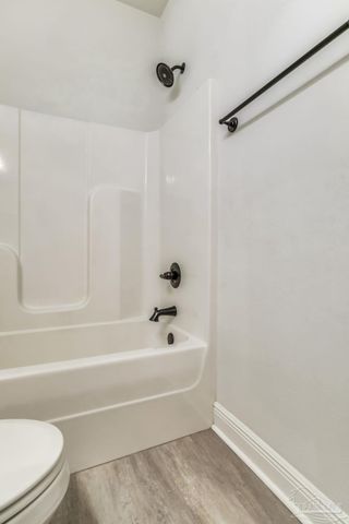 5723 Maggie Rose Cir, Milton, FL 32570