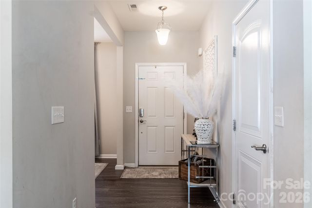 4320 Staffordshire Lane, Charlotte, NC 28213