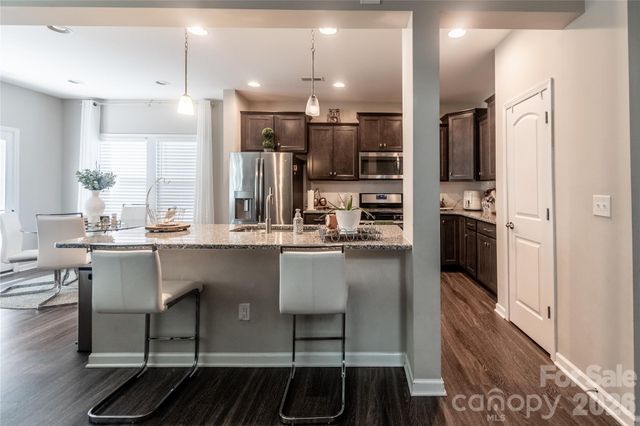 4320 Staffordshire Lane, Charlotte, NC 28213