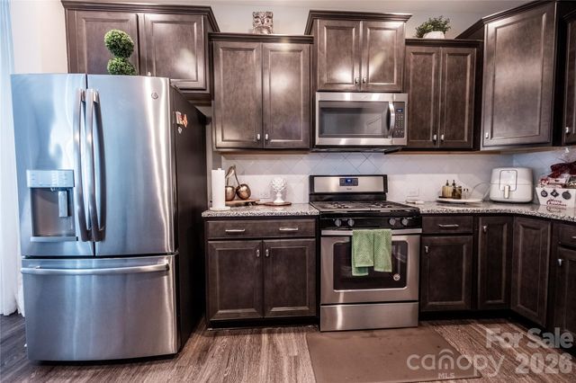 4320 Staffordshire Lane, Charlotte, NC 28213