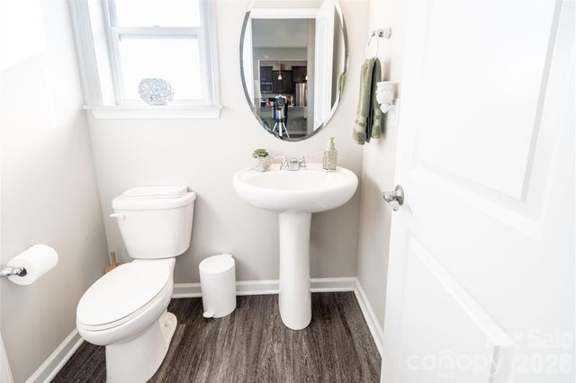 4320 Staffordshire Lane, Charlotte, NC 28213