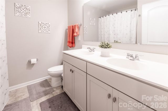 4320 Staffordshire Lane, Charlotte, NC 28213