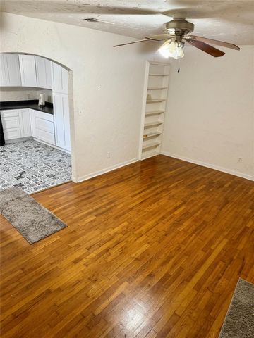 204 Roepke ST, Thorndale, TX 76577