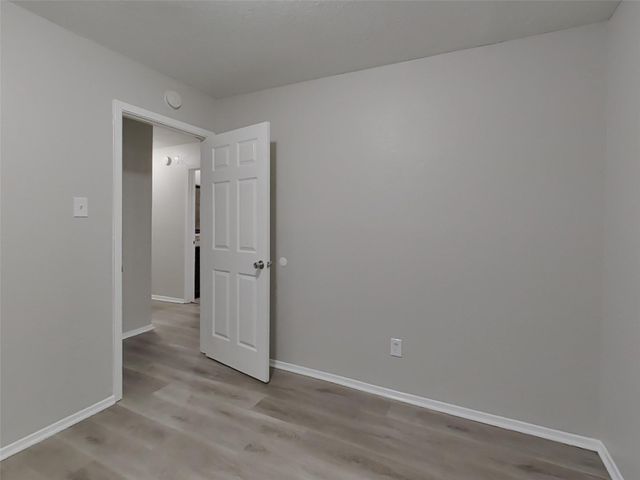 2047 Lexington Woods Drive, Spring, TX 77373