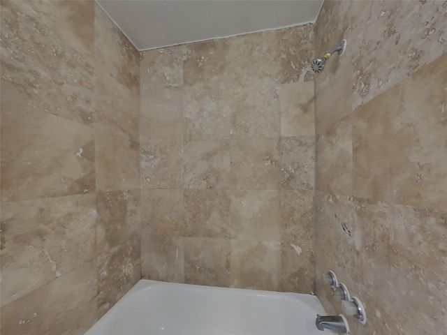 2047 Lexington Woods Drive, Spring, TX 77373