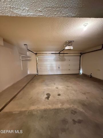 14157 TIERRA DELFIN Drive, El Paso, TX 79938