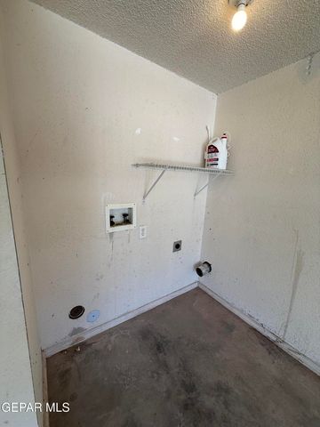 14157 TIERRA DELFIN Drive, El Paso, TX 79938
