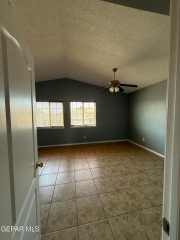 14157 TIERRA DELFIN Drive, El Paso, TX 79938