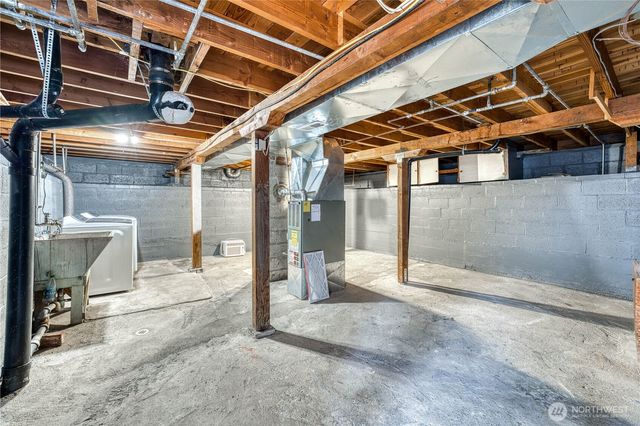 3822 Petersville Road NE, Bremerton, WA 98310