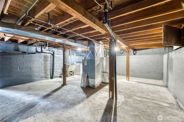 3822 Petersville Road NE, Bremerton, WA 98310